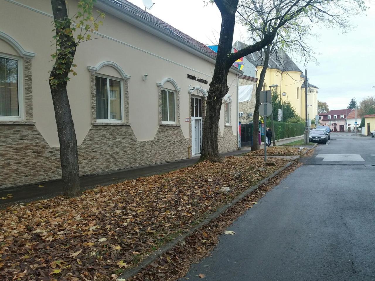 埃格尔巴托克特尔住宿加早餐旅馆住宿加早餐旅馆 外观 照片